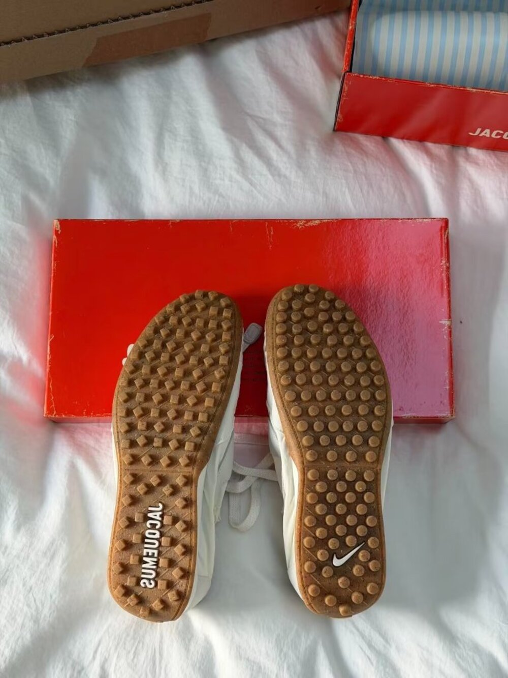 Nike Jacquemus Moon Shoe SP Soft Pearl Sail Gum Sole Women’s Size 7.5 EU 38.5 - Picture 6 of 7